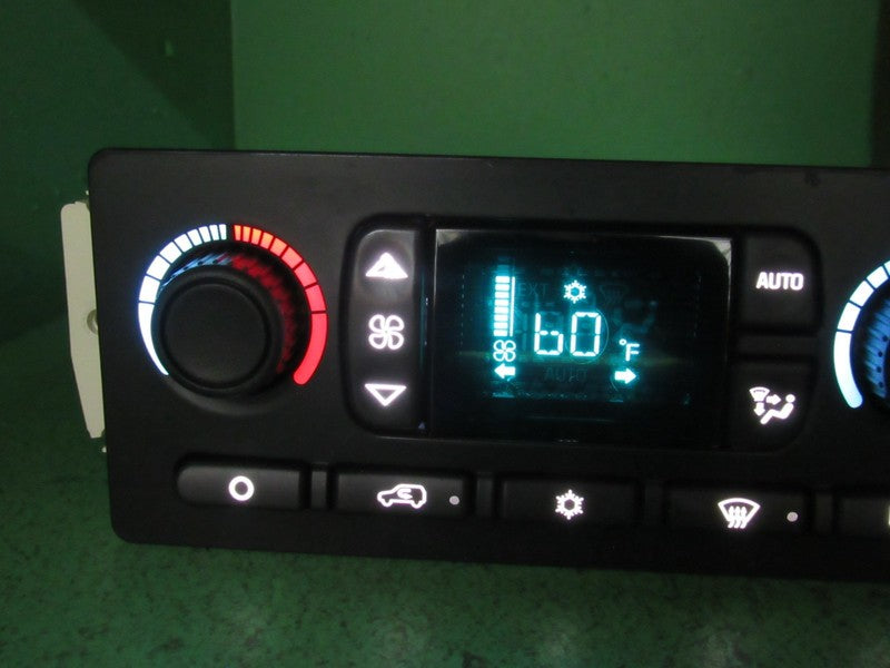 10367041 TAHOE ESCALADE SILVERADO AC DIGITAL CLIMATE TEMP CONTROL LED 