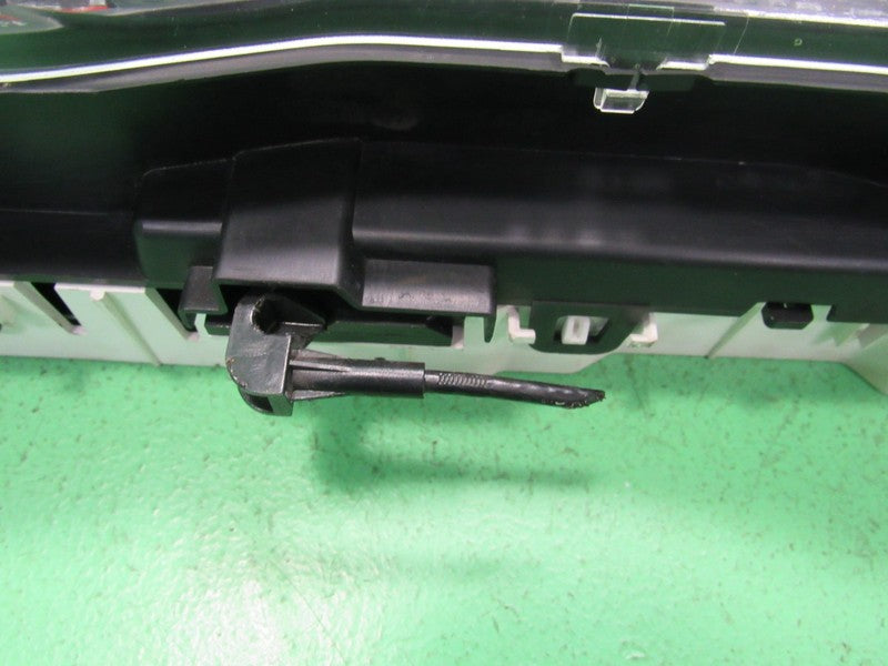 09-11 CROWN VICTORIA P71 INSTRUMENT GAUGE CLUSTER SPEEDO TACH MILEAGE 