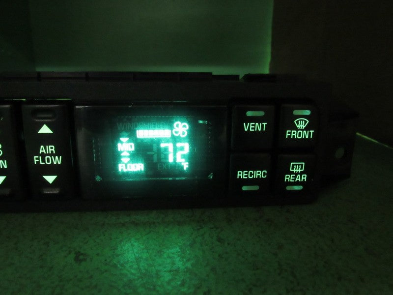 16202304 97-05 BUICK PARK AVE AC DIGITAL CLIMATE TEMPERATURE CONTROL R