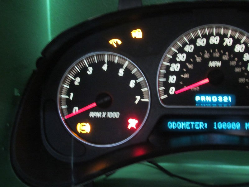 05 GMC ENVOY INSTRUMENT GAUGE CLUSTER SPEEDOMETER MILEAGE PROG REBUILT