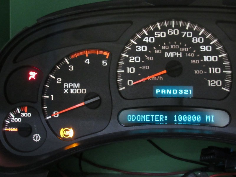 03-04 SILVERADO DURAMAX INSTRUMENT GAUGE CLUSTER SPEEDO MILEAGE PROG R