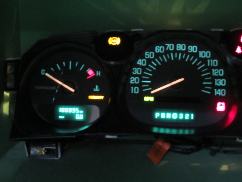 00-01 BUICK LESABRE INSTRUMENT GAUGE CLUSTER GAUGES SPEEDOMETER MILEAG