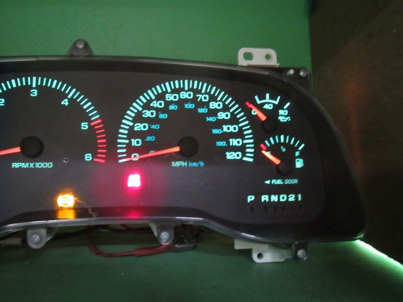 00-01 DODGE RAM GAS INSTRUMENT GAUGE CLUSTER SPEEDOMETER TACH 236K TES