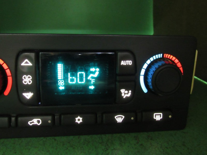15185639 TAHOE ESCALADE SILVERADO AC DIGITAL CLIMATE TEMP CONTROL LED 