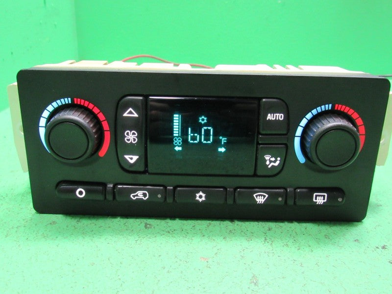 15137655 TAHOE ESCALADE SILVERADO AC DIGITAL CLIMATE TEMP CONTROL LED 