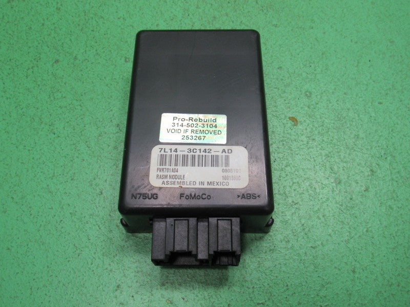 7L14-3C142-AD 07-13 NAVIGATOR EXPEDITION AIR SUSPENSION CONTROL MODULE