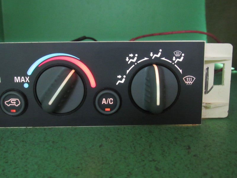 96-00 C/K TAHOE YUKON SUBURBAN AC HEATER CLIMATE TEMPERATURE CONTROL R