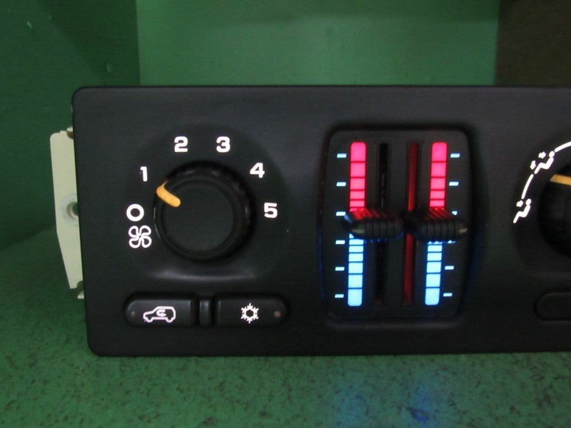 10370033 SILVERADO TAHOE SIERRA YUKON AC MANUAL CLIMATE CONTROL LED RE
