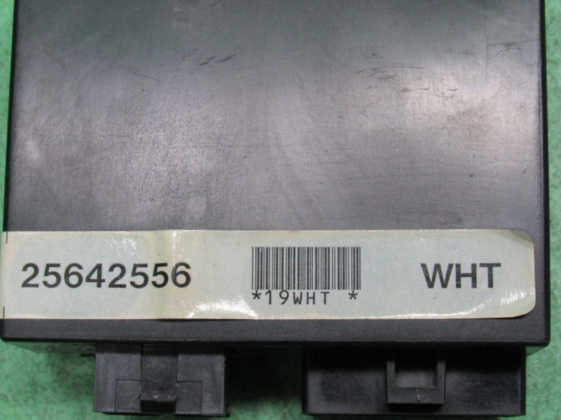 97 BUICK LESABRE SENTINEL HEADLIGHT LIGHTING CONTROL MODULE 25642556 R