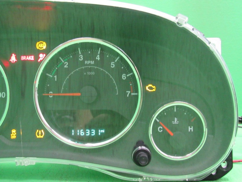 15-18 WRANGLER JK 100 MPH INSTRUMENT GAUGE CLUSTER SPEEDO TACH MILEAGE