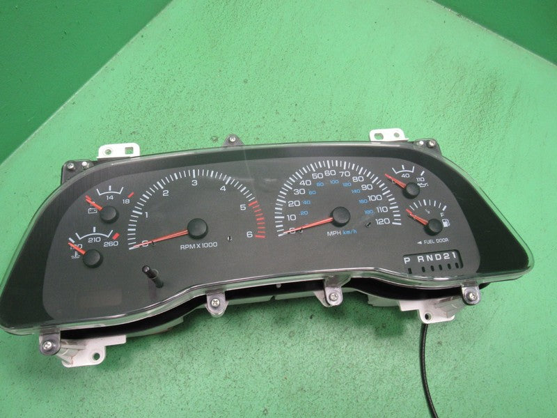 00-01 DODGE RAM GAS INSTRUMENT GAUGE CLUSTER SPEEDOMETER TACH 236K TES