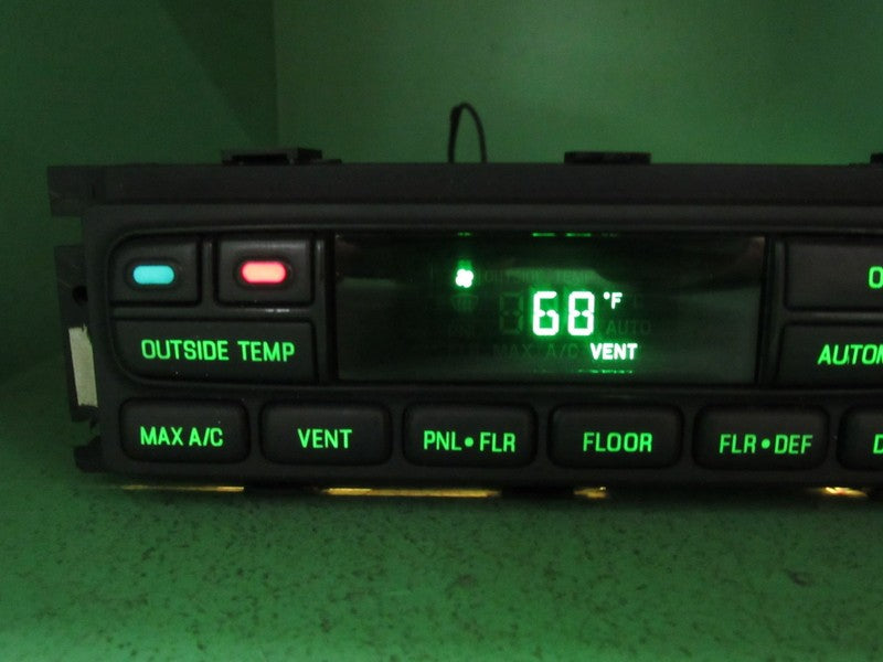 99-02 EXPEDITION NAVIGATOR AUTO CLIMATE HEATER CONTROL XL7H-19C933-AD 