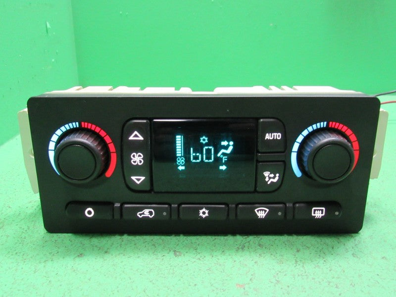 15137655 TAHOE ESCALADE SILVERADO AC DIGITAL CLIMATE TEMP CONTROL LED 