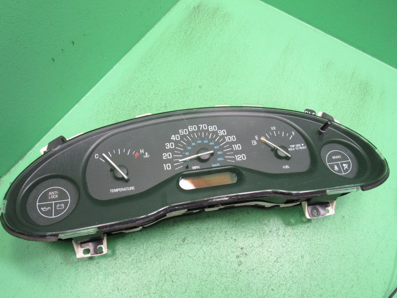99-05 BUICK CENTURY INSTRUMENT GAUGE CLUSTER GAUGES SPEEDO MILEAGE PRO