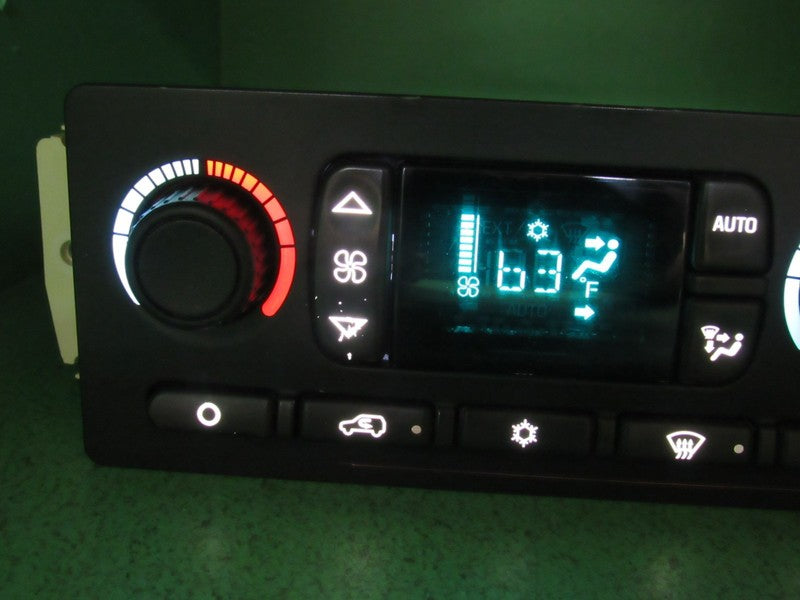 10367041 TAHOE ESCALADE SILVERADO AC DIGITAL CLIMATE TEMP CONTROL LED 