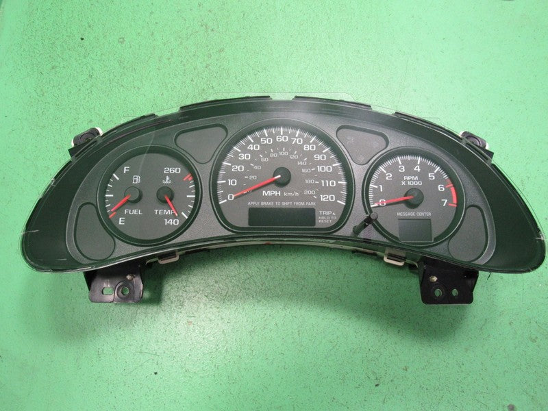 00-05 IMPALA MONTE CARLO INSTRUMENT GAUGE CLUSTER SPEEDO TACH MILEAGE 