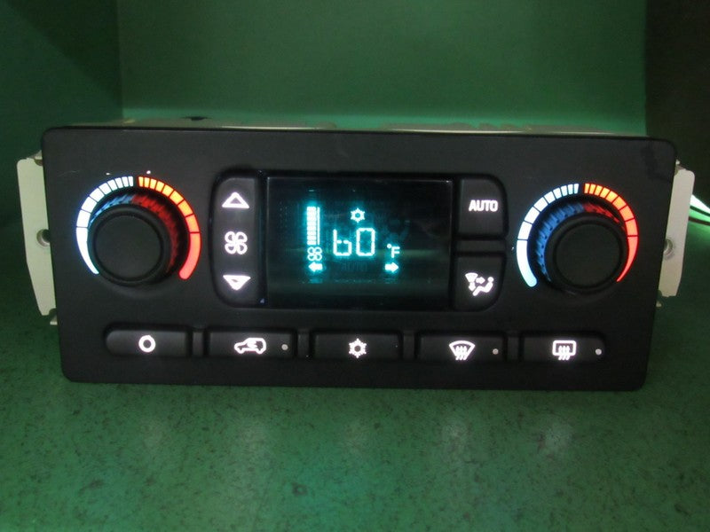 10367041 TAHOE ESCALADE SILVERADO AC DIGITAL CLIMATE TEMP CONTROL LED 