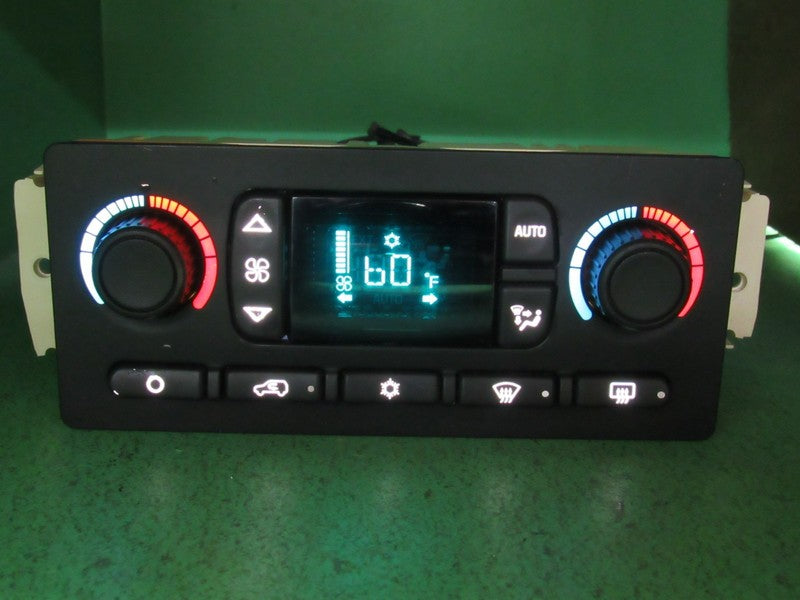 10367041 TAHOE ESCALADE SILVERADO AC DIGITAL CLIMATE TEMP CONTROL LED 