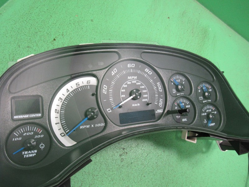 01-02 YUKON TAHOE SILVERADO INSTRUMENT GAUGE CLUSTER SPEEDO TACH MILEA