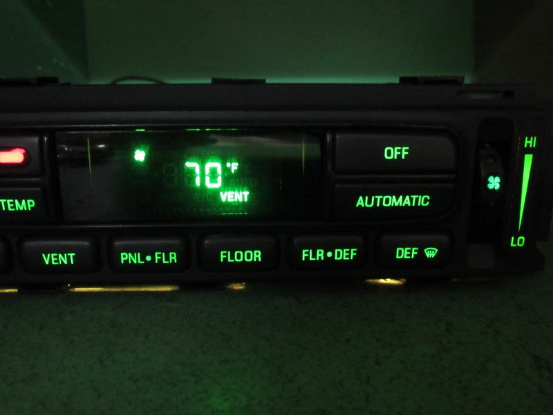 99-02 EXPEDITION NAVIGATOR AUTO CLIMATE HEATER CONTROL XL7H-19C933-AE 