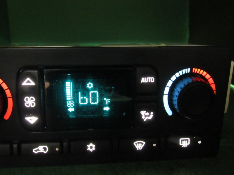 15137655 TAHOE ESCALADE SILVERADO AC DIGITAL CLIMATE TEMP CONTROL LED 