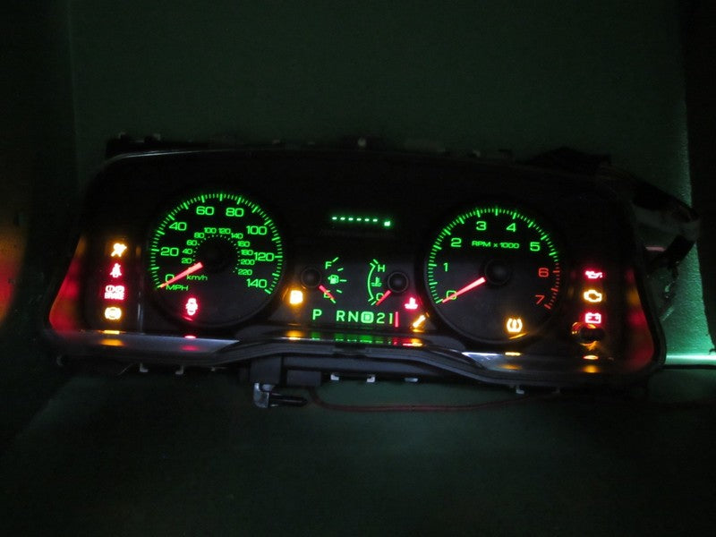 09-11 CROWN VICTORIA P71 INSTRUMENT GAUGE CLUSTER SPEEDO TACH MILEAGE 
