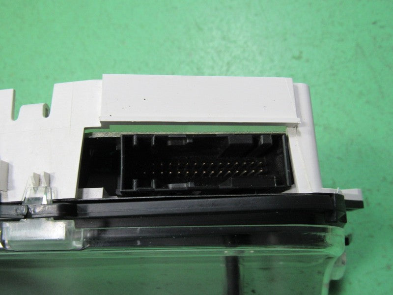 09-11 CROWN VICTORIA P71 INSTRUMENT GAUGE CLUSTER SPEEDO TACH MILEAGE 
