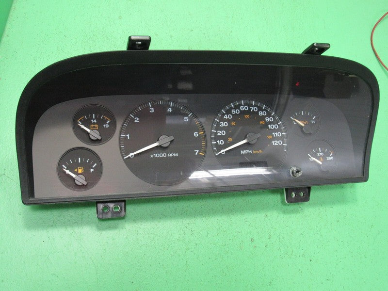 02-04 JEEP GRAND CHEROKEE WJ INSTRUMENT GAUGE CLUSTER MILEAGE PROG REB