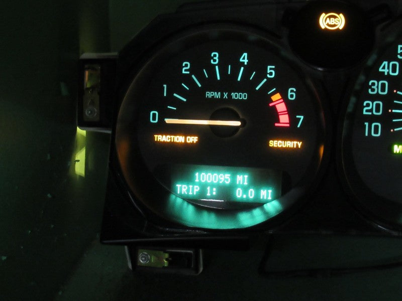 00-01 BUICK LESABRE INSTRUMENT GAUGE CLUSTER GAUGES SPEEDO TACH MILEAG