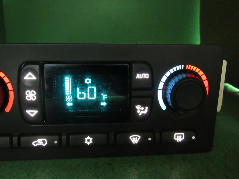 10367041 TAHOE ESCALADE SILVERADO AC DIGITAL CLIMATE TEMP CONTROL LED 