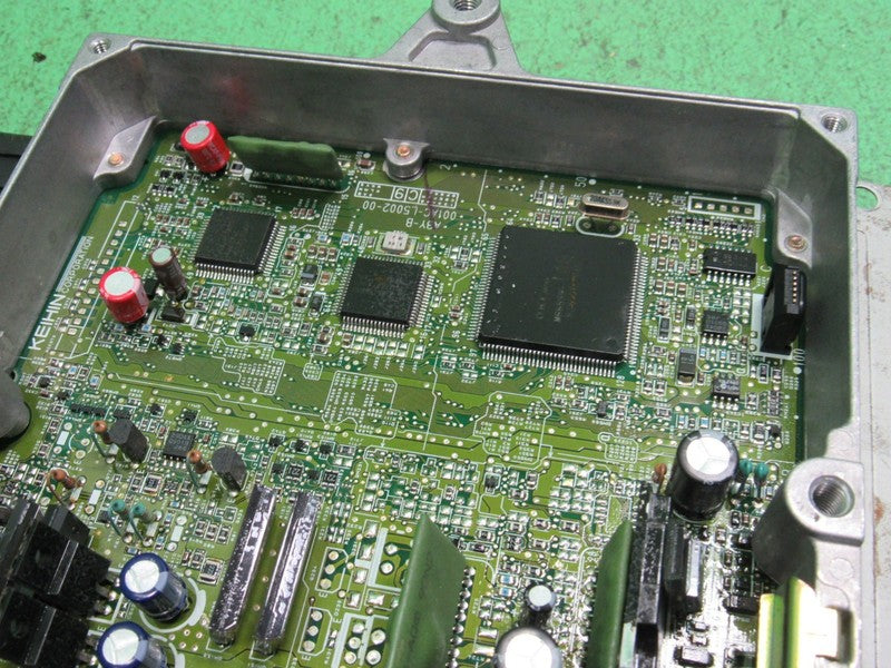 37820-PHK-A53 00-01 HONDA CR-V AWD AT ECU ECM PCM ENGINE COMPUTER REBU
