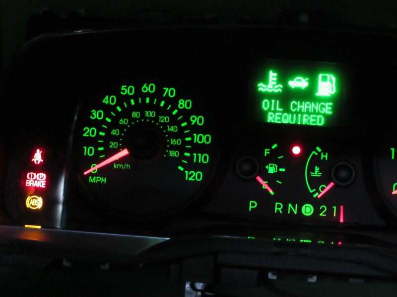 06 GRAND MARQUIS INSTRUMENT GAUGE CLUSTER GAUGES SPEEDO TACH MILEAGE P
