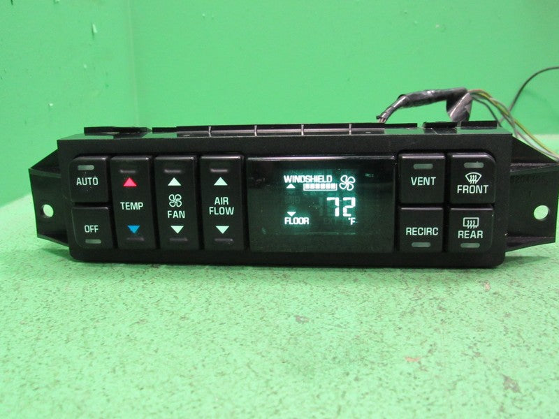 16202304 97-05 BUICK PARK AVE AC DIGITAL CLIMATE TEMPERATURE CONTROL R