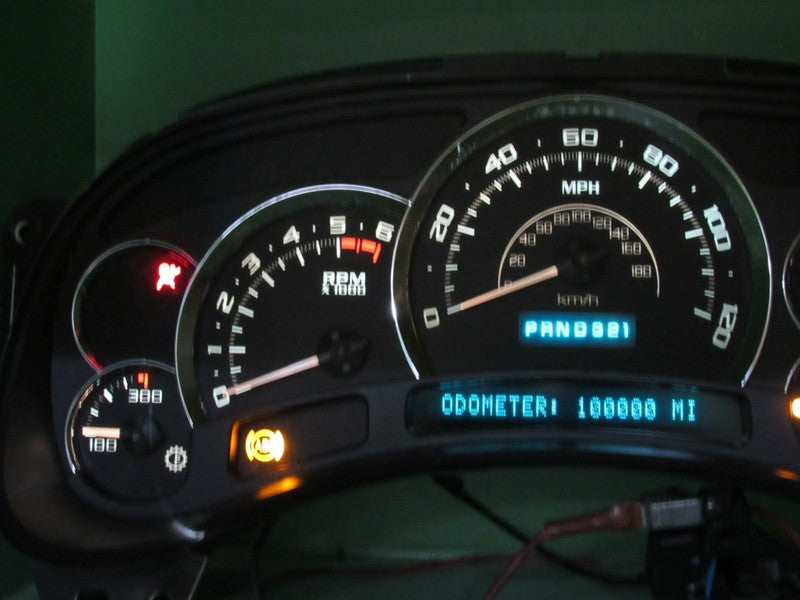 03-04 CADILLAC ESCALADE INSTRUMENT GAUGE CLUSTER SPEEDO MILEAGE PROG R