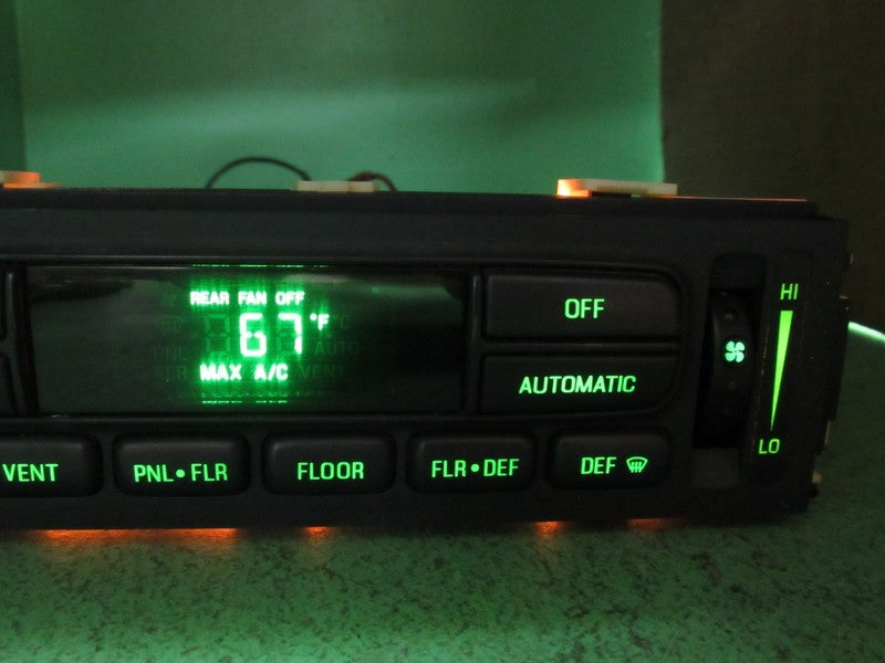99-01 EXPLORER EATC AUTOMATIC CLIMATE HEATER CONTROL XL2H-19C933-AB RE