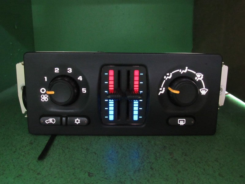 10370034 SILVERADO TAHOE SIERRA YUKON AC MANUAL CLIMATE CONTROL LED RE