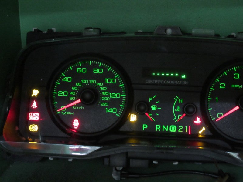 09-11 CROWN VICTORIA P71 INSTRUMENT GAUGE CLUSTER SPEEDO TACH MILEAGE 