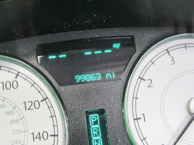 06 CHRYSLER 300C 160MPH INSTRUMENT GAUGE CLUSTER SPEEDO TACH MILEAGE P