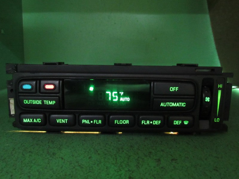 99-02 EXPEDITION NAVIGATOR AUTO CLIMATE HEATER CONTROL XL7H-19C933-AC 