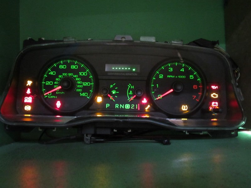 09-11 CROWN VICTORIA P71 INSTRUMENT GAUGE CLUSTER SPEEDO TACH MILEAGE 