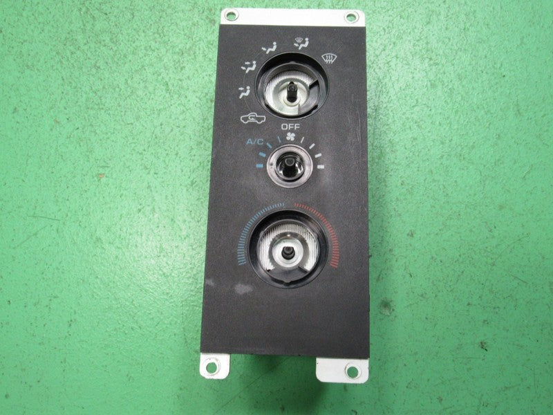 55035597 94-97 DODGE RAM A/C AC HEATER MANUAL CLIMATE TEMP CONTROL REB