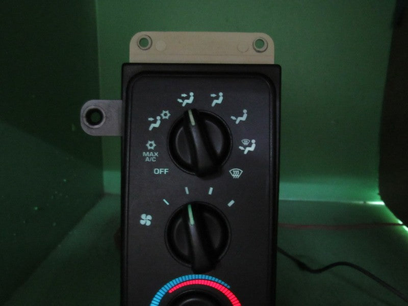 55055654AC 98 DODGE RAM A/C AC HEATER MANUAL CLIMATE TEMP CONTROL REBU