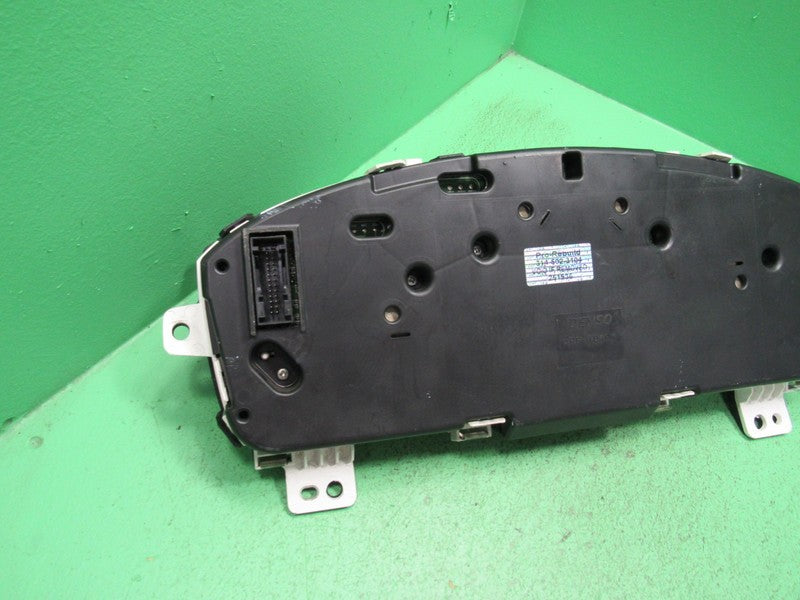 10-11 CADILLAC ESCALADE INSTRUMENT GAUGE CLUSTER SPEEDO MILEAGE PROG R