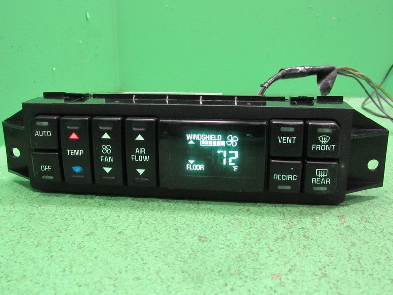 16202304 97-05 BUICK PARK AVE AC DIGITAL CLIMATE TEMPERATURE CONTROL R