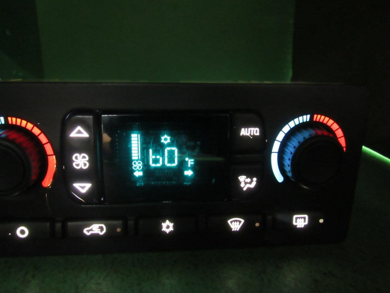 10367041 TAHOE ESCALADE SILVERADO AC DIGITAL CLIMATE TEMP CONTROL LED 