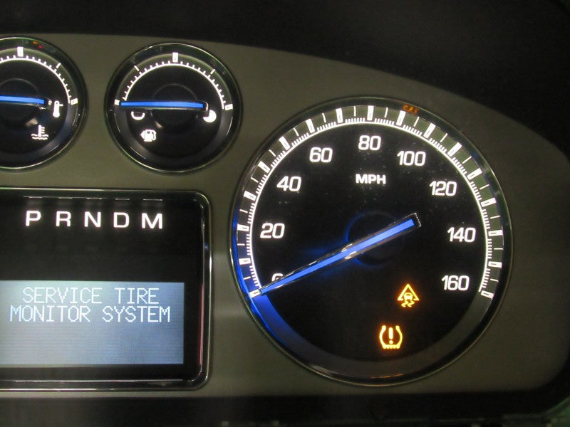 09 CADILLAC ESCALADE INSTRUMENT GAUGE CLUSTER SPEEDO MILEAGE PROG REBU