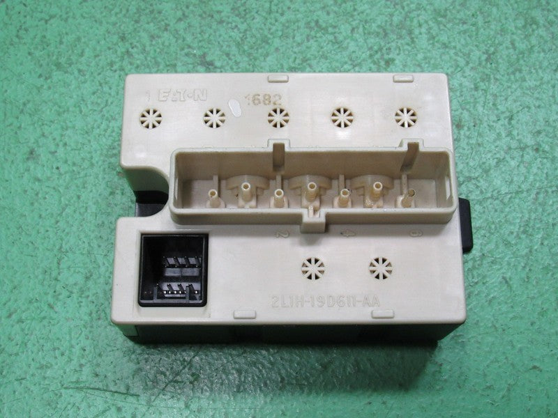 03-06 NAVIGATOR AC CLIMATE CONTROL VACUUM MODULE 2L1H-19D611-AA REBUIL