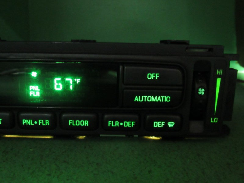 99-02 EXPEDITION NAVIGATOR AUTO CLIMATE HEATER CONTROL XL7H-19C933-AE 