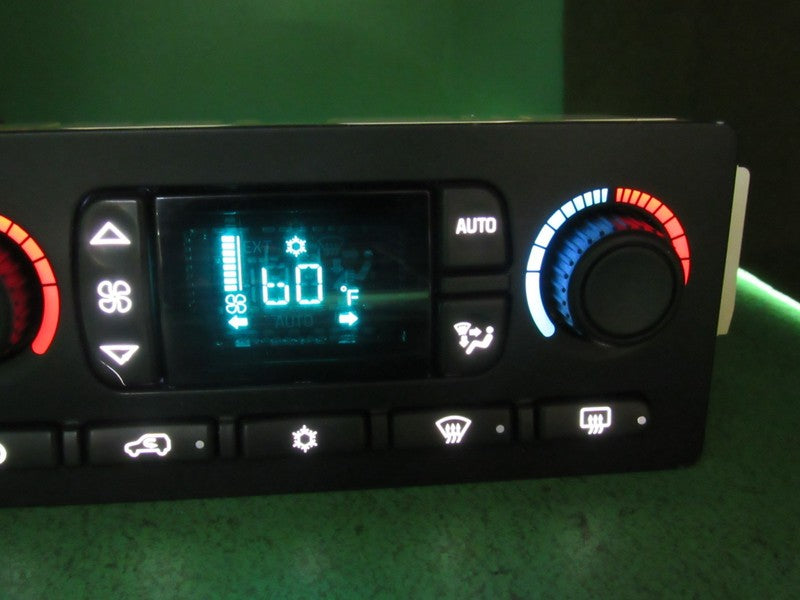 10367041 TAHOE ESCALADE SILVERADO AC DIGITAL CLIMATE TEMP CONTROL LED 