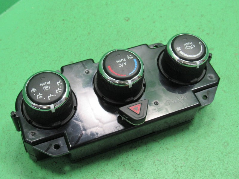68268190AA 13-18 RAM TRUCK A/C HEATER CLIMATE TEMPERTURE CONTROL TESTE